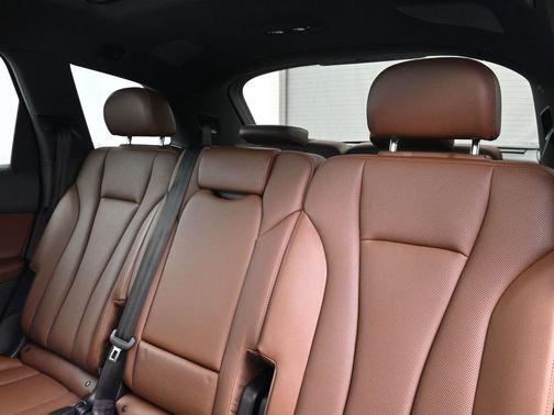 2019 Audi Q7 55 Prestige