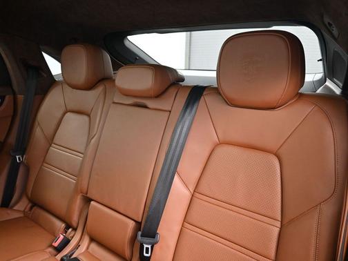 2023 Porsche Cayenne Turbo Coupe AWD