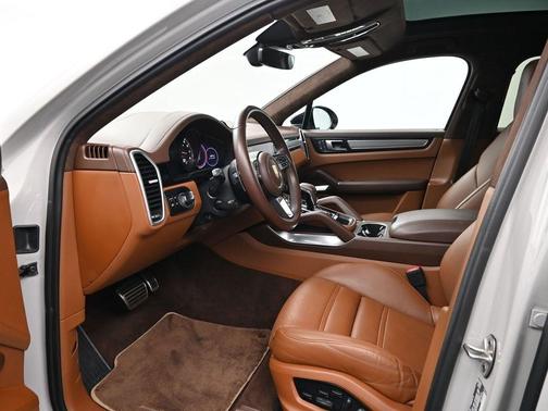 2023 Porsche Cayenne Turbo Coupe AWD