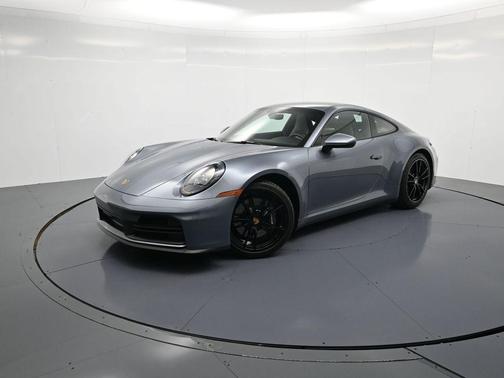 2025 Porsche 911 Carrera