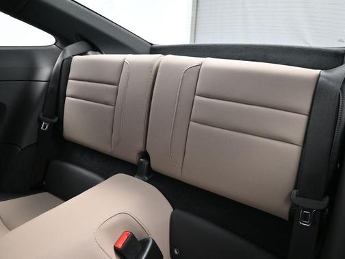 2025 Porsche 911 Carrera