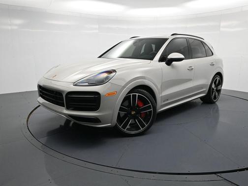 2021 Porsche Cayenne GTS