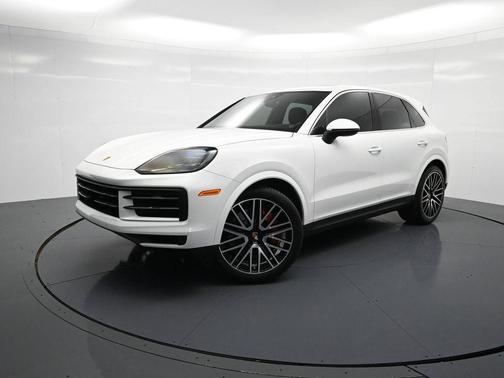 2024 Porsche Cayenne S