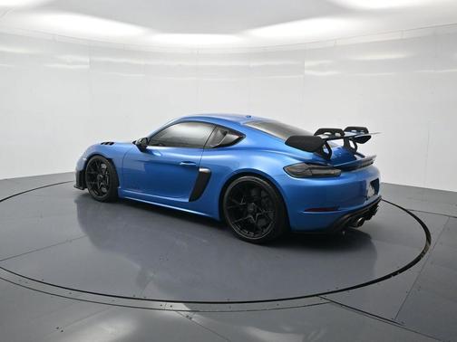 2025 Porsche 718 Cayman GT4 RS