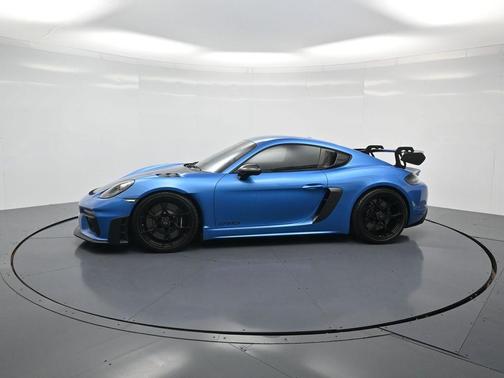 2025 Porsche 718 Cayman GT4 RS