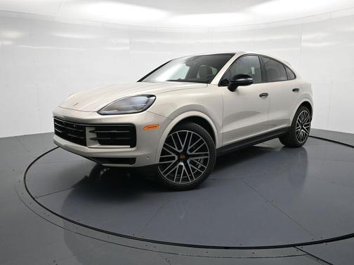 2026 Porsche Cayenne AWD