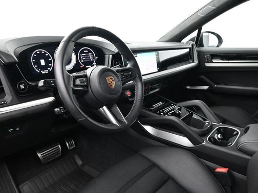 2024 Porsche Cayenne Turbo GT
