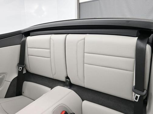 2024 Porsche 911 Carrera