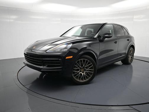 2023 Porsche Cayenne S Platinum Edition