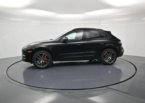 2026 Porsche Macan S