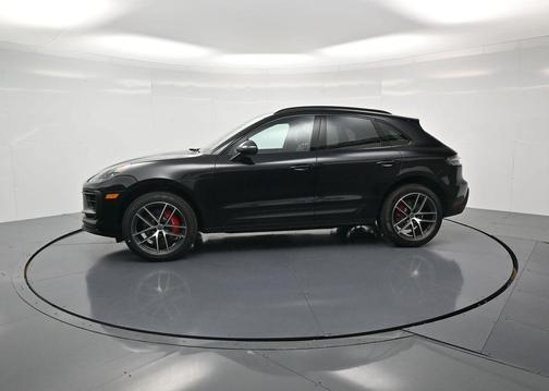 2026 Porsche Macan S