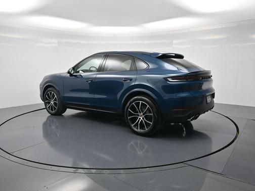 2026 Porsche Cayenne AWD