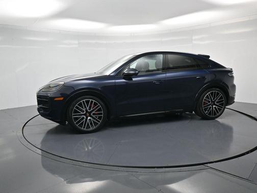 2026 Porsche Cayenne GTS