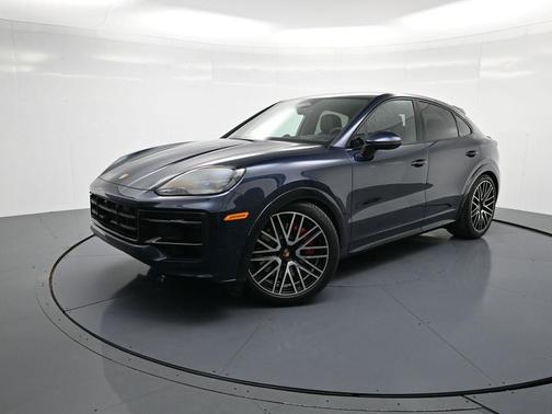 2026 Porsche Cayenne GTS