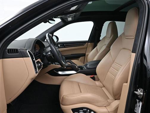 2021 Porsche Cayenne Turbo