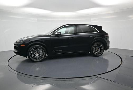 2021 Porsche Cayenne Turbo