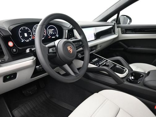 2026 Porsche Cayenne AWD