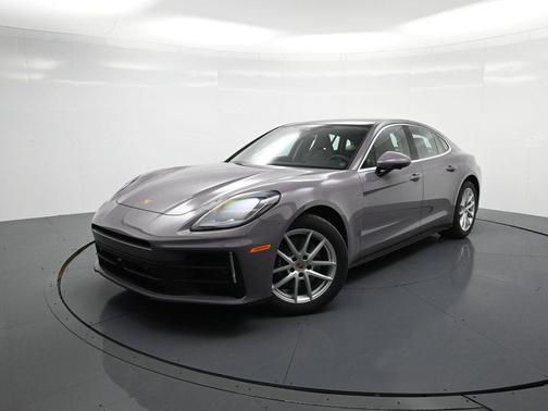 2026 Porsche Panamera 4