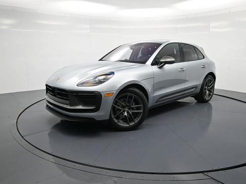 2026 Porsche Macan T