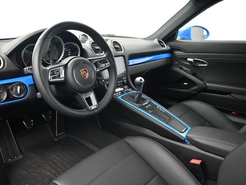 2025 Porsche 718 Cayman S