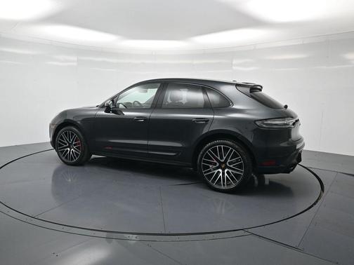 2024 Porsche Macan GTS