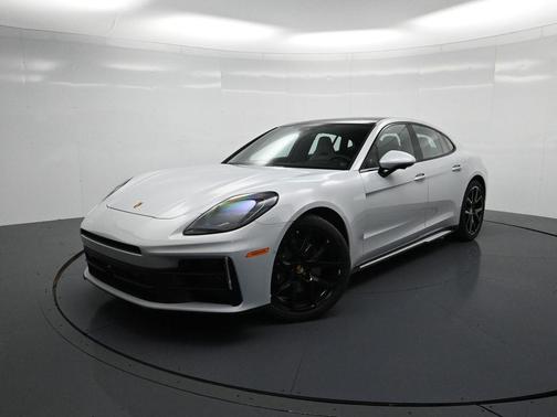 2025 Porsche Panamera Base