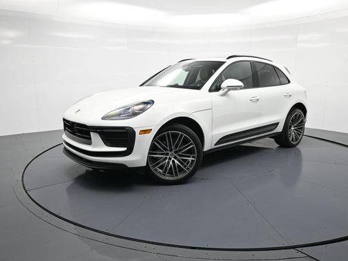 2024 Porsche Macan 