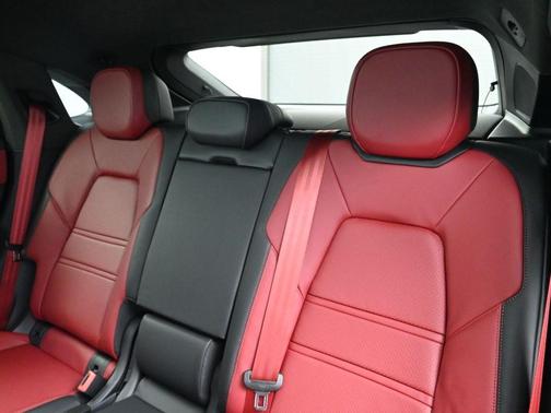 2026 Porsche Cayenne Turbo