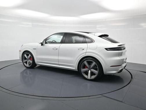 2026 Porsche Cayenne Turbo