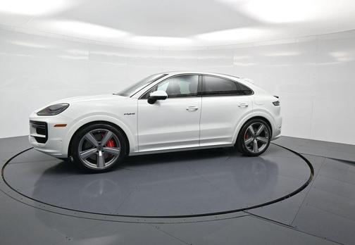 2026 Porsche Cayenne Turbo