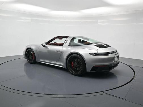 2023 Porsche 911 Targa 4 GTS