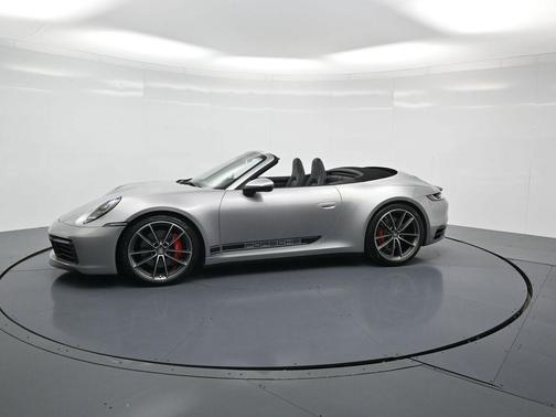 2022 Porsche 911 Carrera S