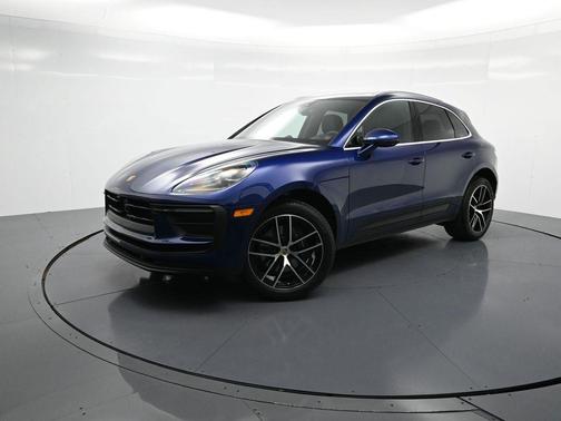 2025 Porsche Macan 