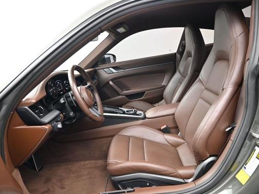 2023 Porsche 911 Carrera S