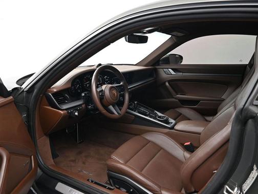 2023 Porsche 911 Carrera S