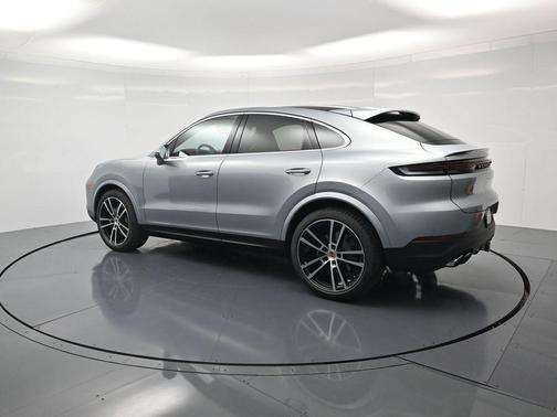 Dolomite Gray 2026 Porsche Cayenne AWD