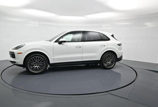 2023 Porsche Cayenne Platinum Edition