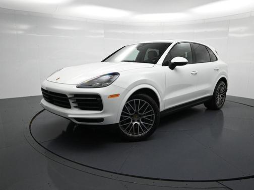 2023 Porsche Cayenne Platinum Edition