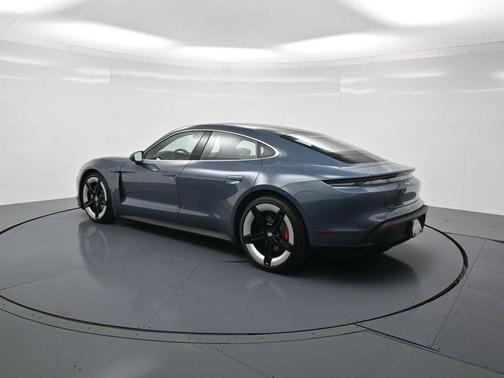 2026 Porsche Taycan 4S