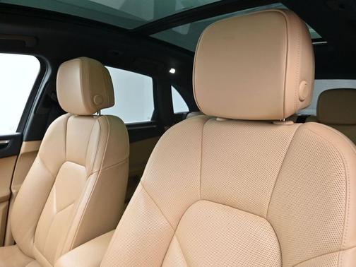 2018 Porsche Macan S