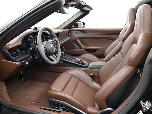 2024 Porsche 911 Targa 4 GTS