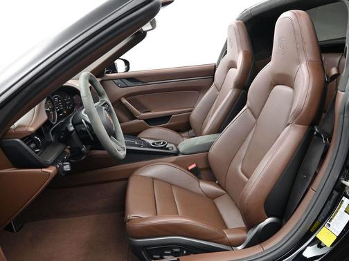 2024 Porsche 911 Targa 4 GTS