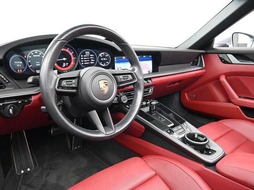 2020 Porsche 911 Carrera S