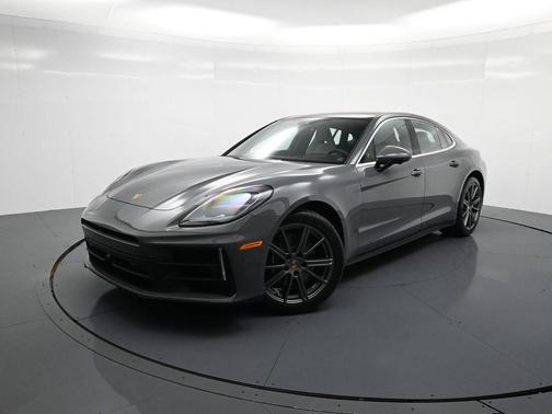 2026 Porsche Panamera Base