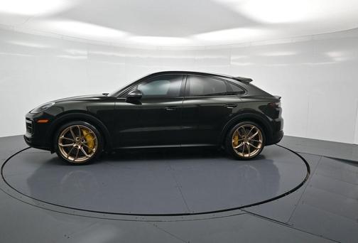 2022 Porsche Cayenne Turbo GT