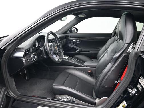 2017 Porsche 911 Turbo S