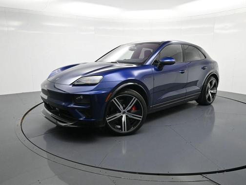 2026 Porsche Macan Turbo