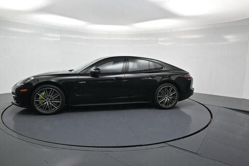 2019 Porsche Panamera 4