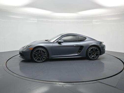 2025 Porsche 718 Cayman 