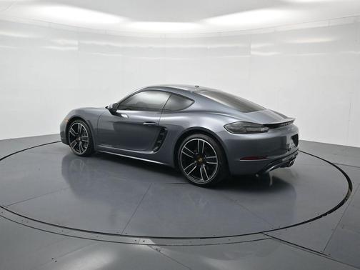 2025 Porsche 718 Cayman 